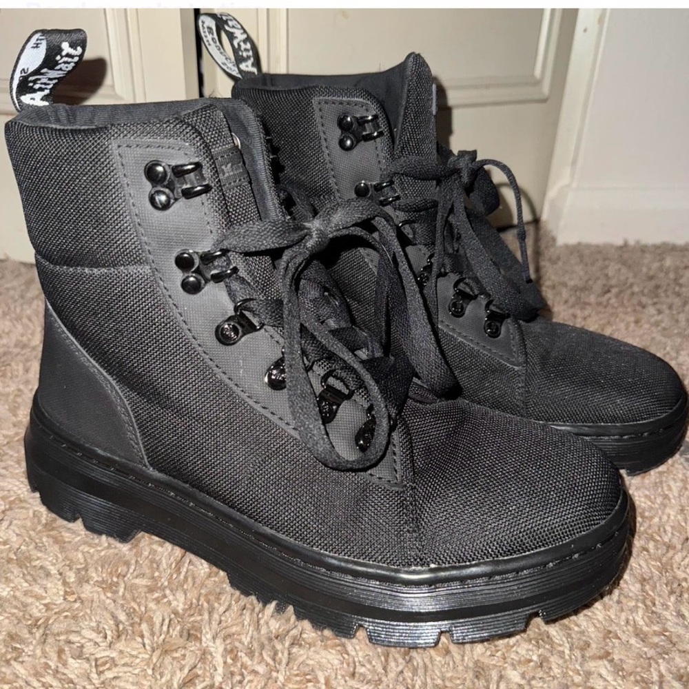 Dr. Marten Combat Black Womens boot size 8